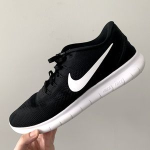 Nike Free Run Running Shoes (Size 8, Gently Used)